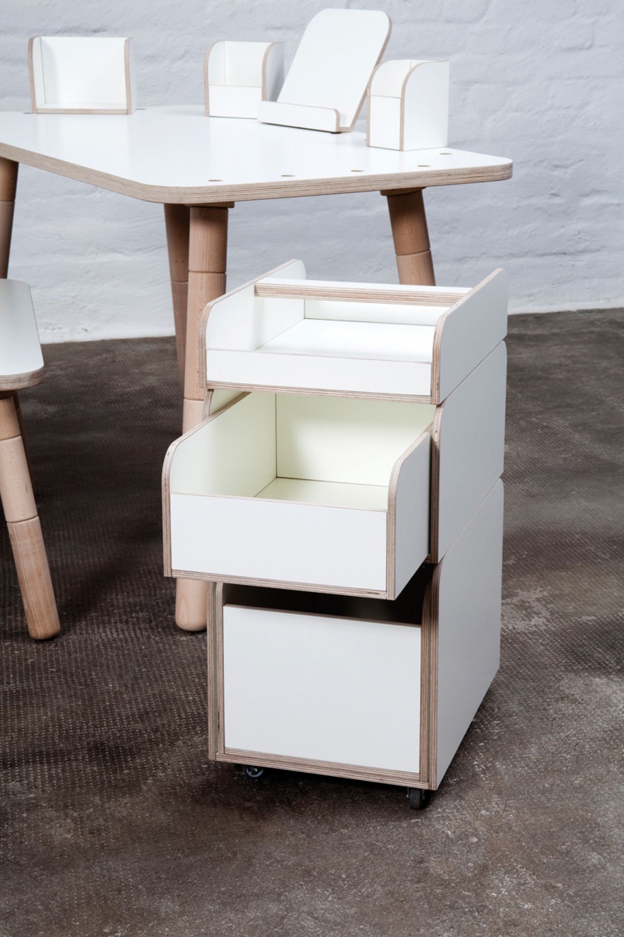 Growing Table Container für Kindertisch Pure Position