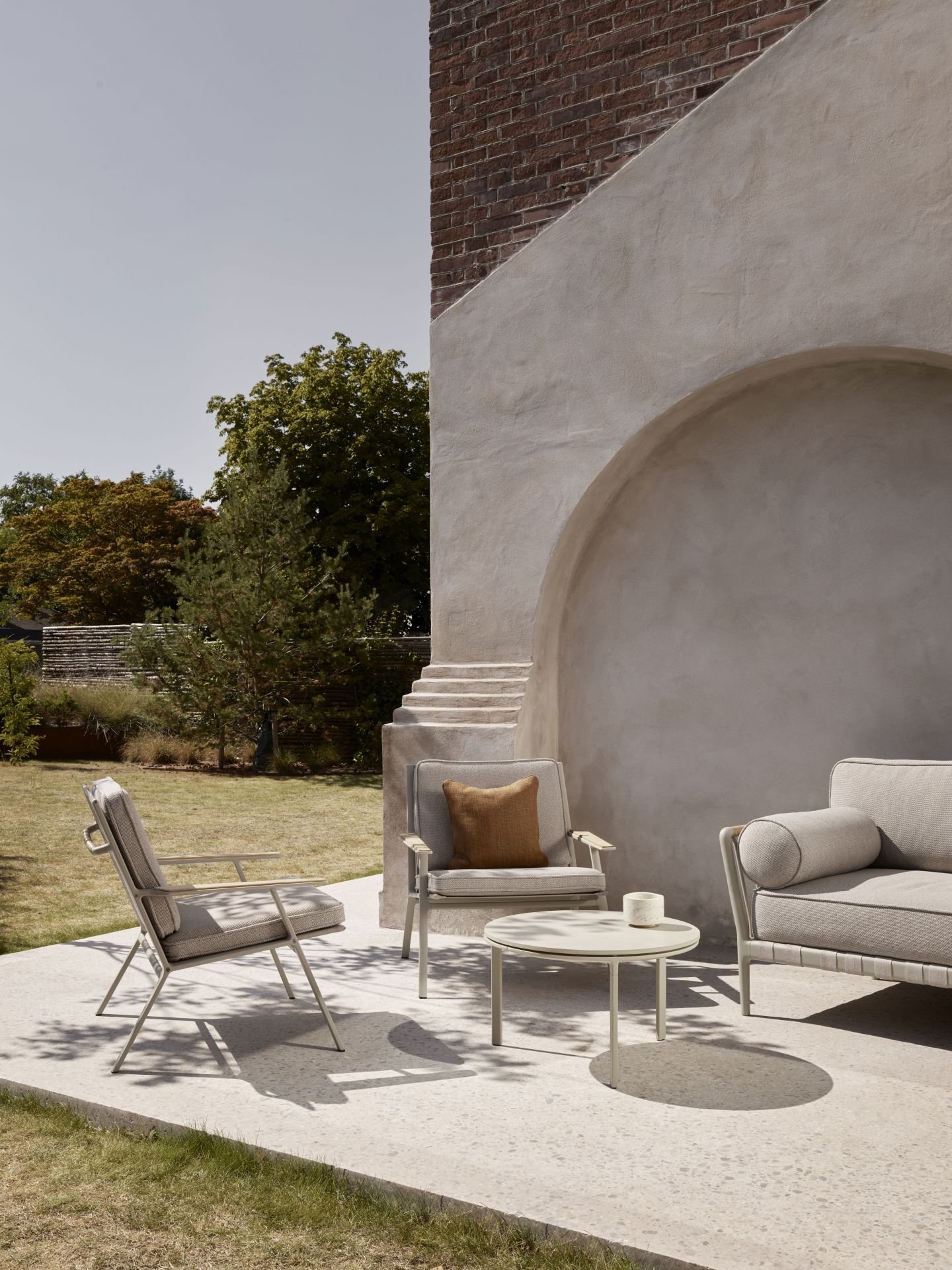 Open-Air Outdoor Kaffee Tisch Ø60 Vipp