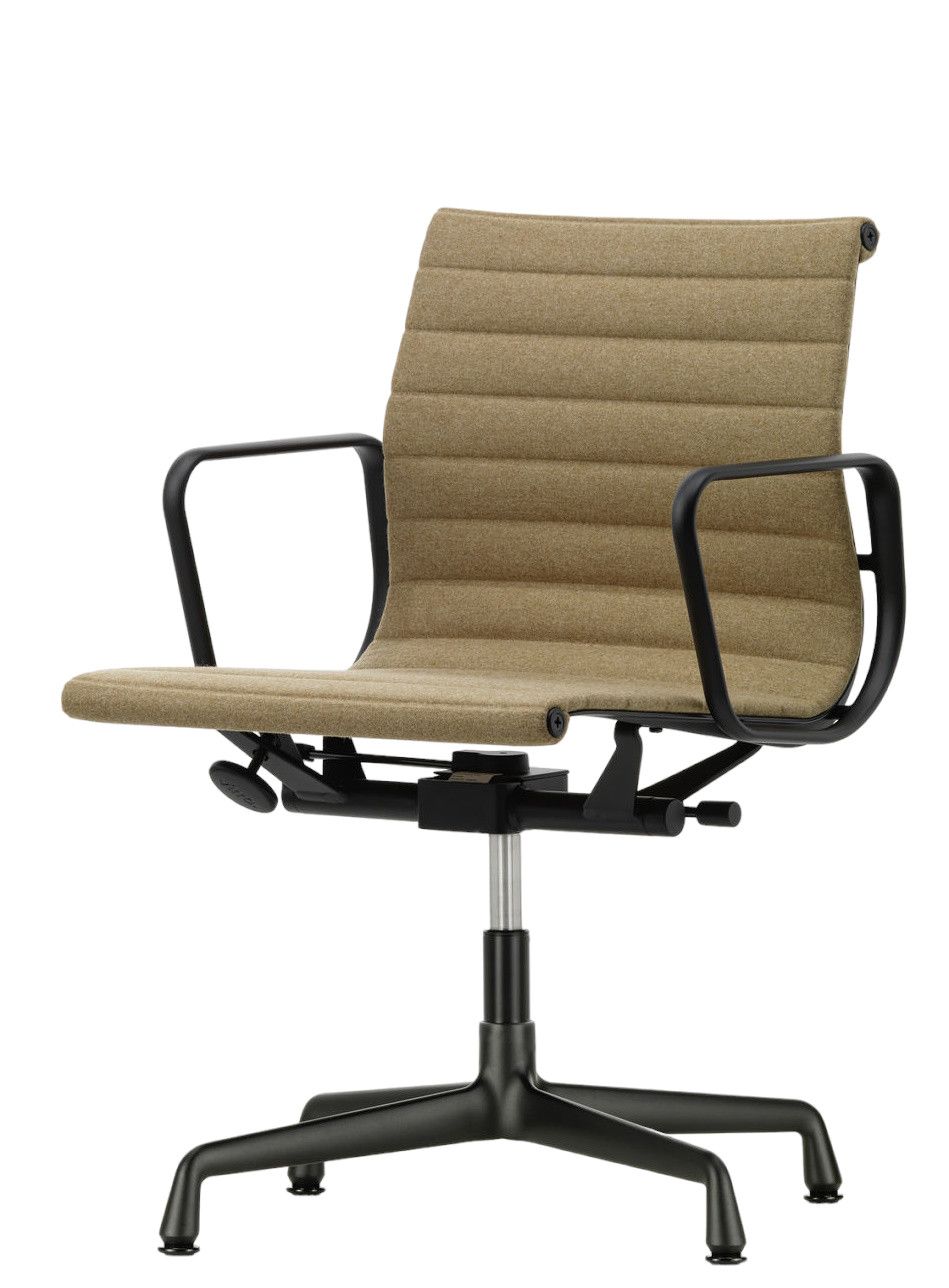 Aluminium Chair EA 132 / EA132 Stuhl Vitra