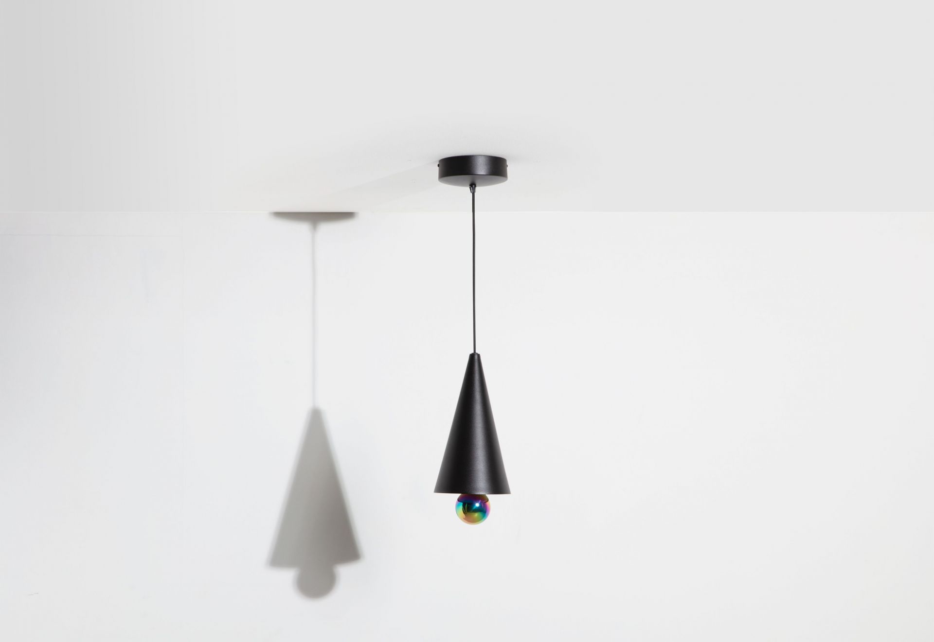 Cherry Pendant light Pendelleuchte S Petite Friture