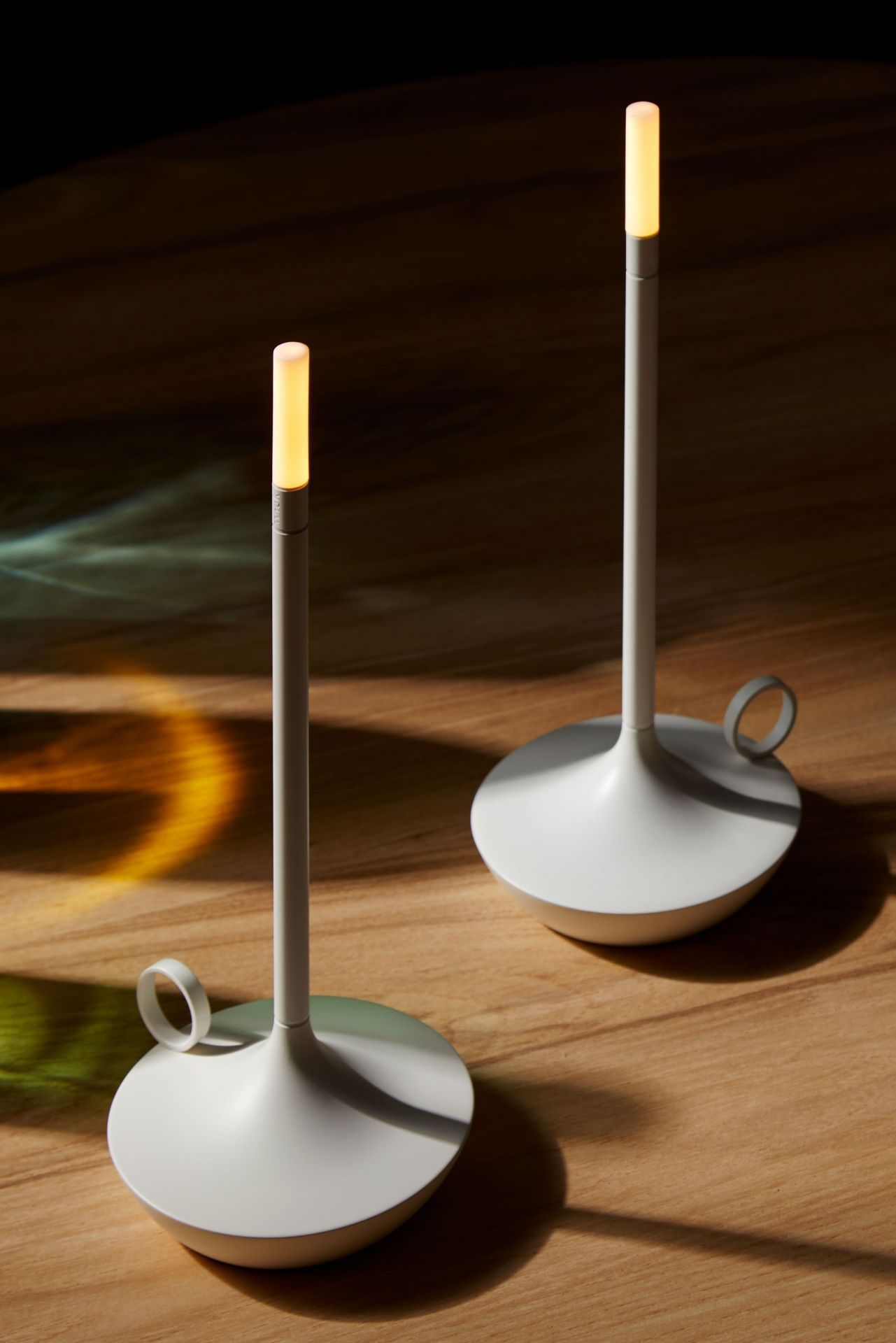 Wick Portable Akkuleuchte / Tischleuchte mit USB weiß Graypants