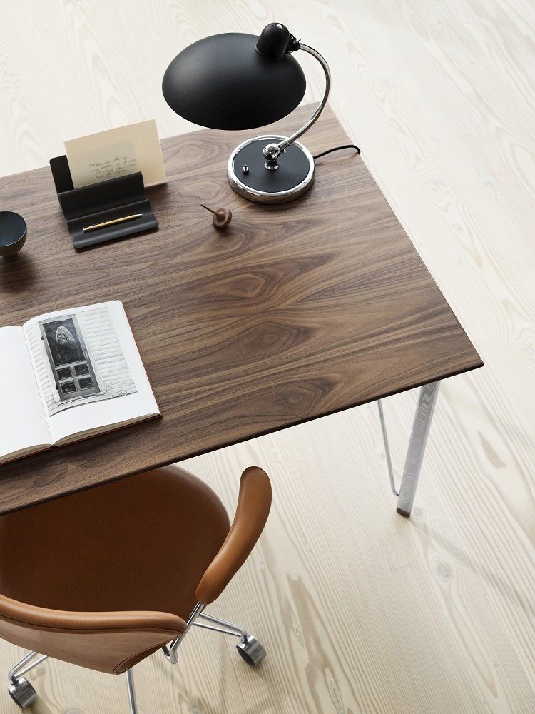 FH3605™ Writing Desk Schreibtisch Fritz Hansen