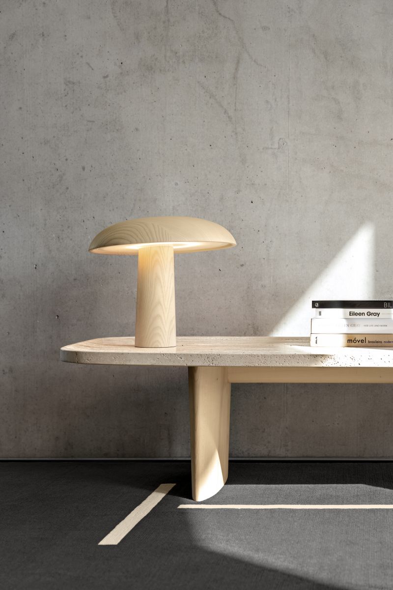 Forma Tischleuchte schwarz ClassiCon