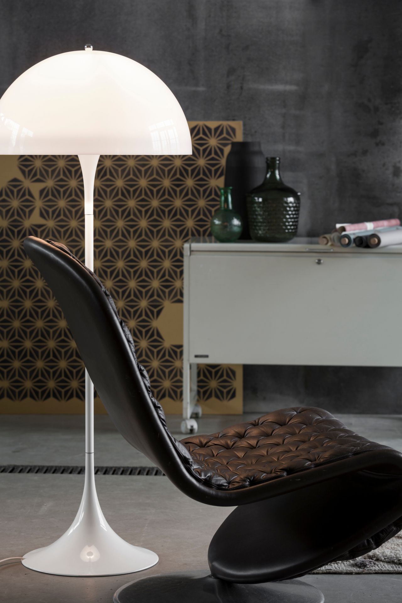 Panthella Floor Stehleuchte Louis Poulsen