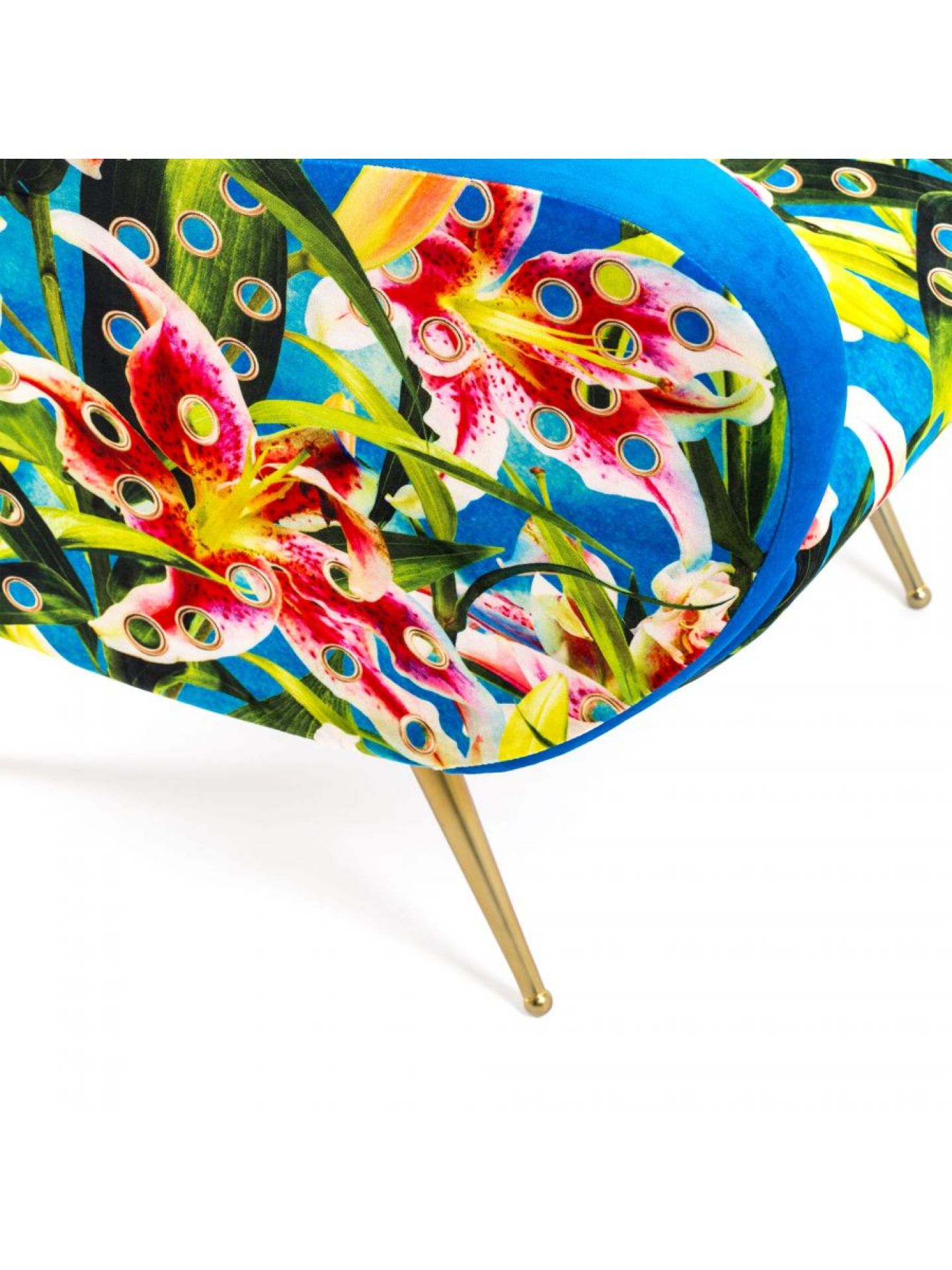 Toiletpaper Sessel Flowers with holes Seletti Toiletpaper Sessel Flowers with holes Seletti