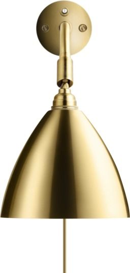 Bestlite BL7 Wandleuchte Messing von Gubi: Detailaufnahme der goldenen Wandlampe mit Kegelform und Zugschalter.