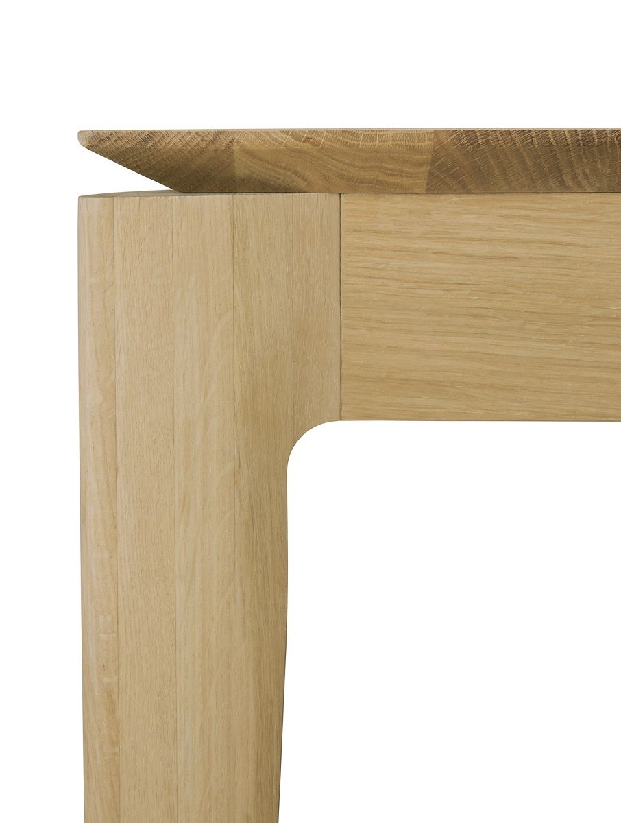 Bok Tisch quadratisch Eiche Ethnicraft