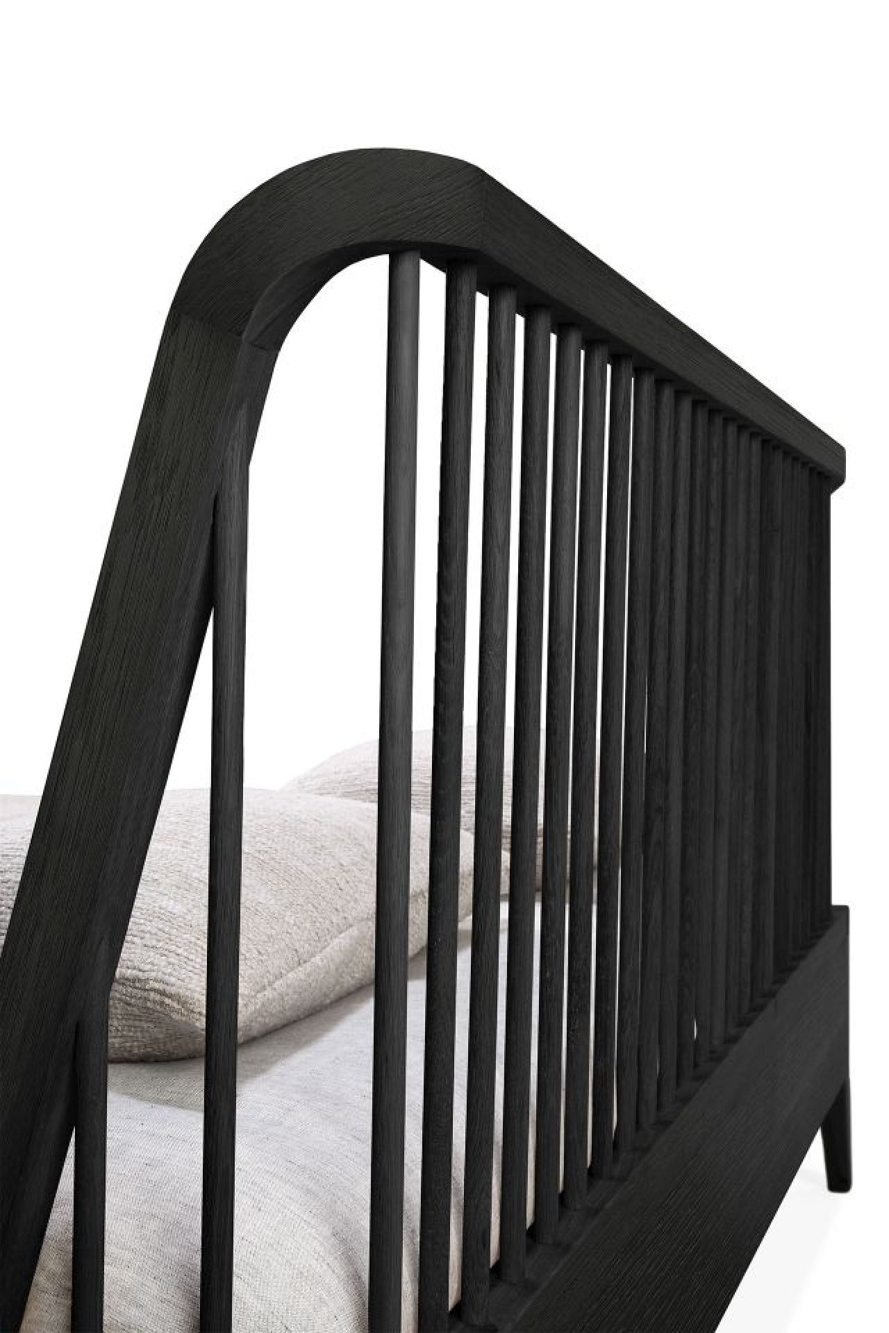 Spindle Bett Eiche Schwarz Ethnicraft