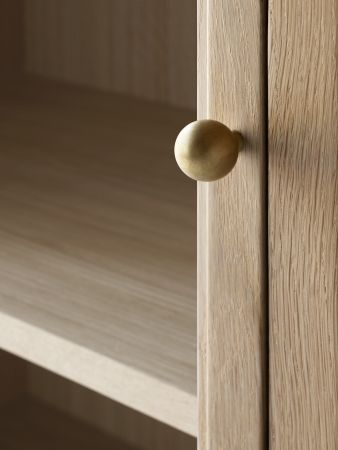 Trace SC87 Schrank / Vitrine AndTradition