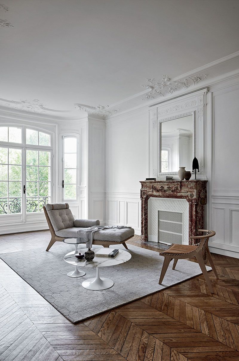 Klismos Lounge Sessel mit Filzgleitern Knoll International