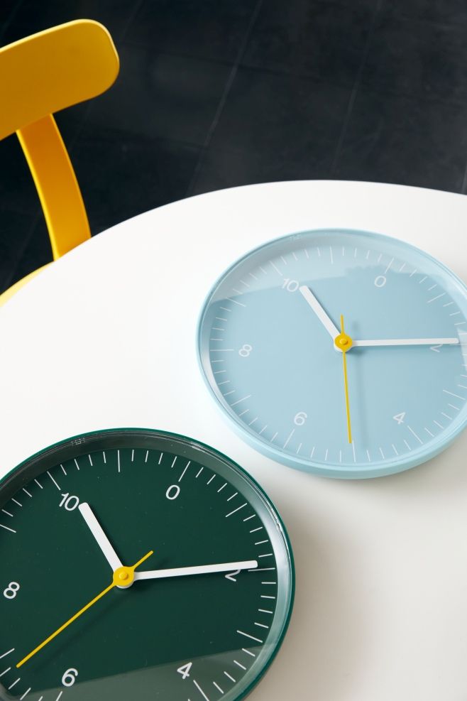 Wall Clock Wanduhr GRÜN Hay EINZELSTÜCK
