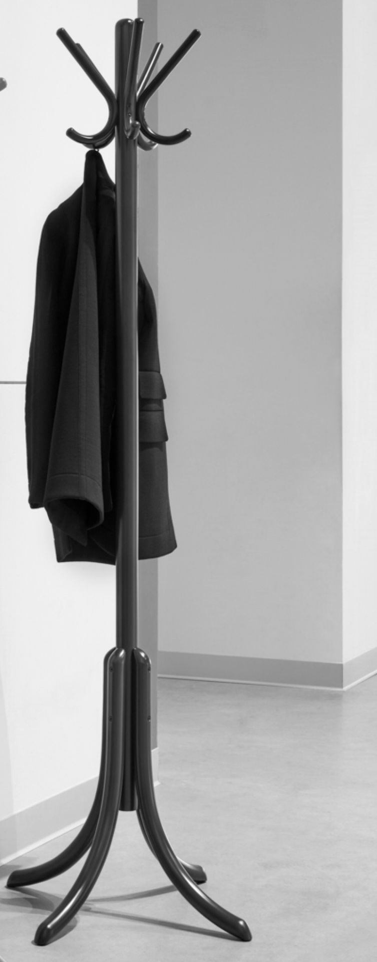 P29 Kleiderständer Wiener GTV Design