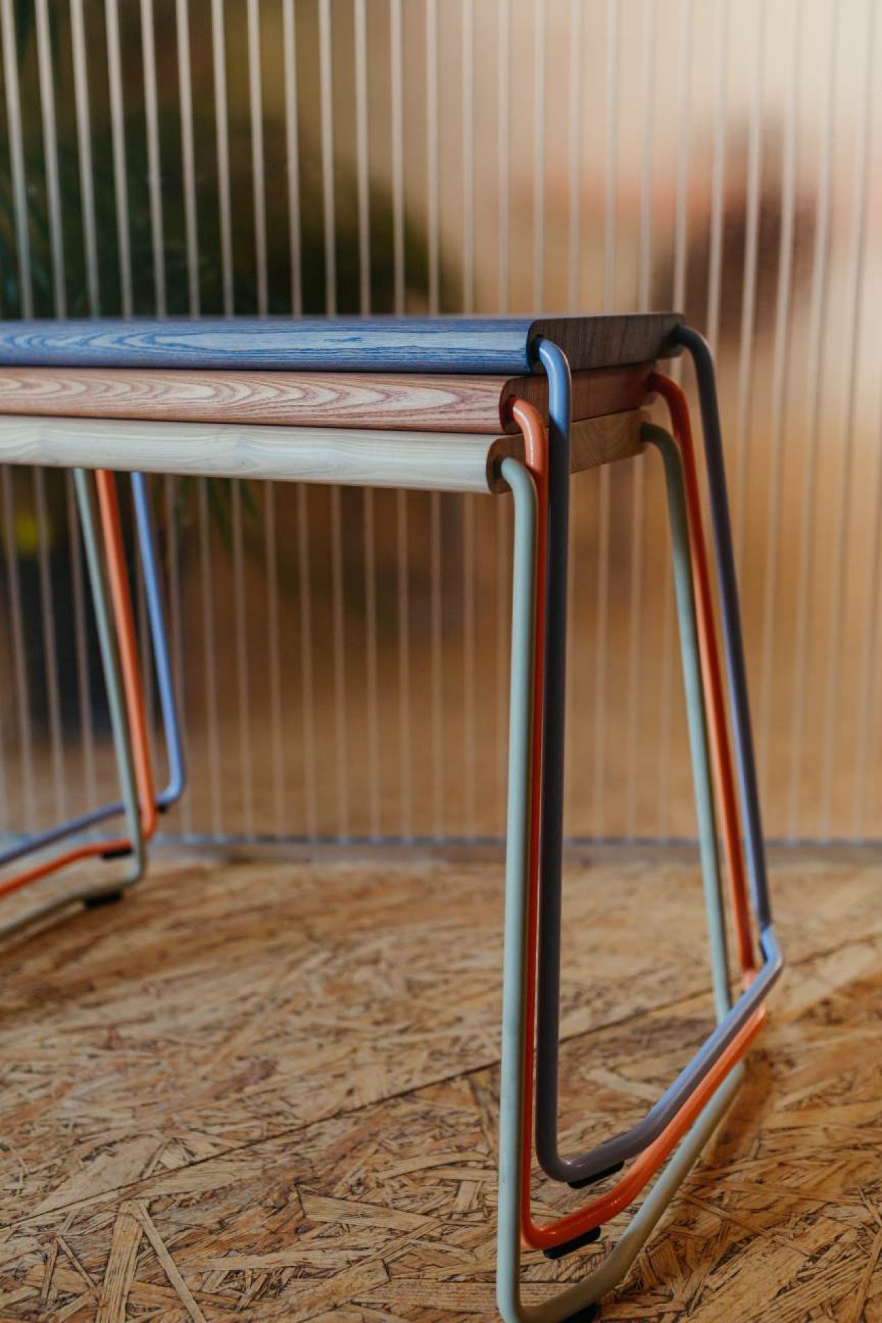 D:003 Beistellhocker Fuchs & Habicht