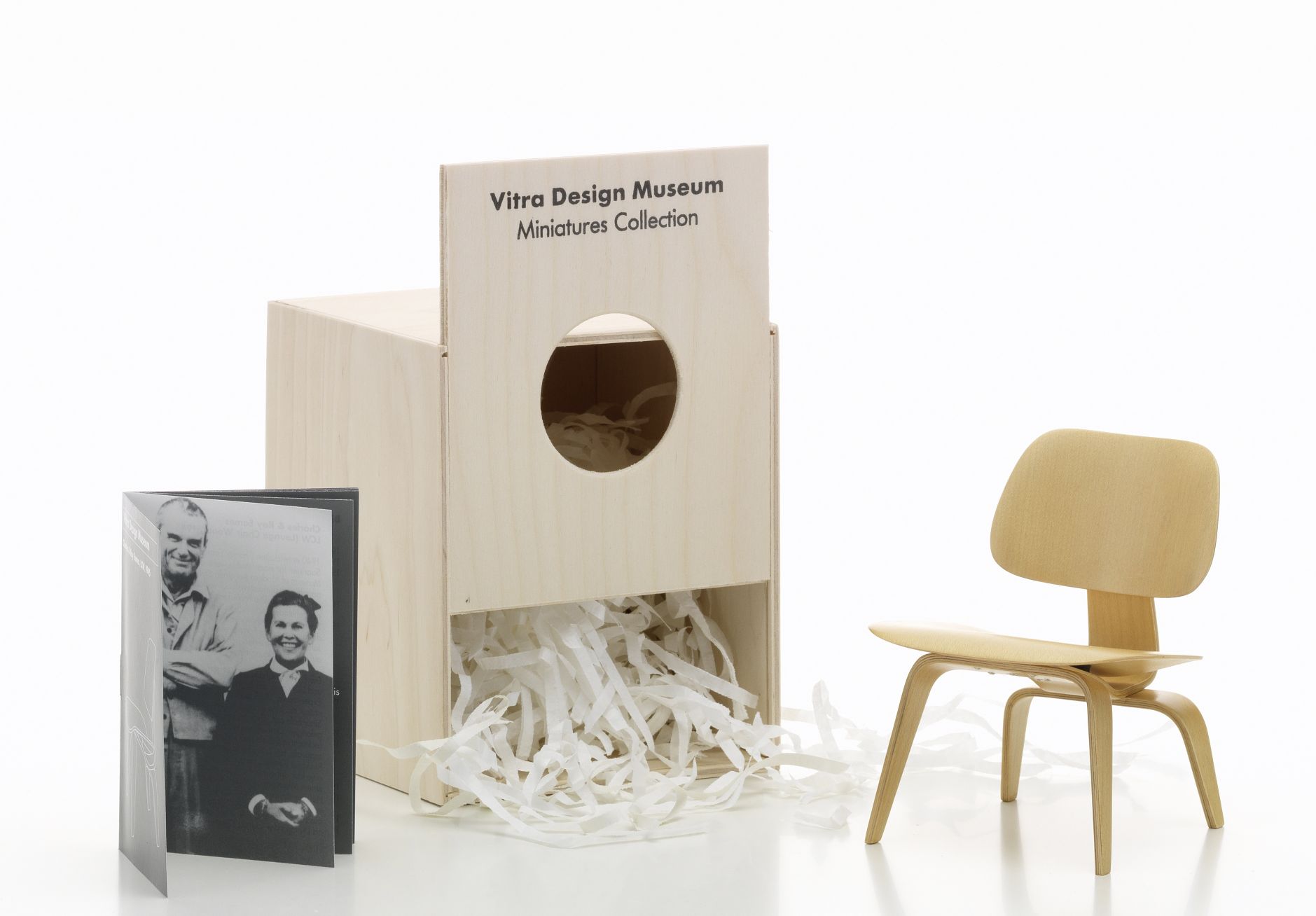 LCW [1945] Miniatur Stuhl Vitra