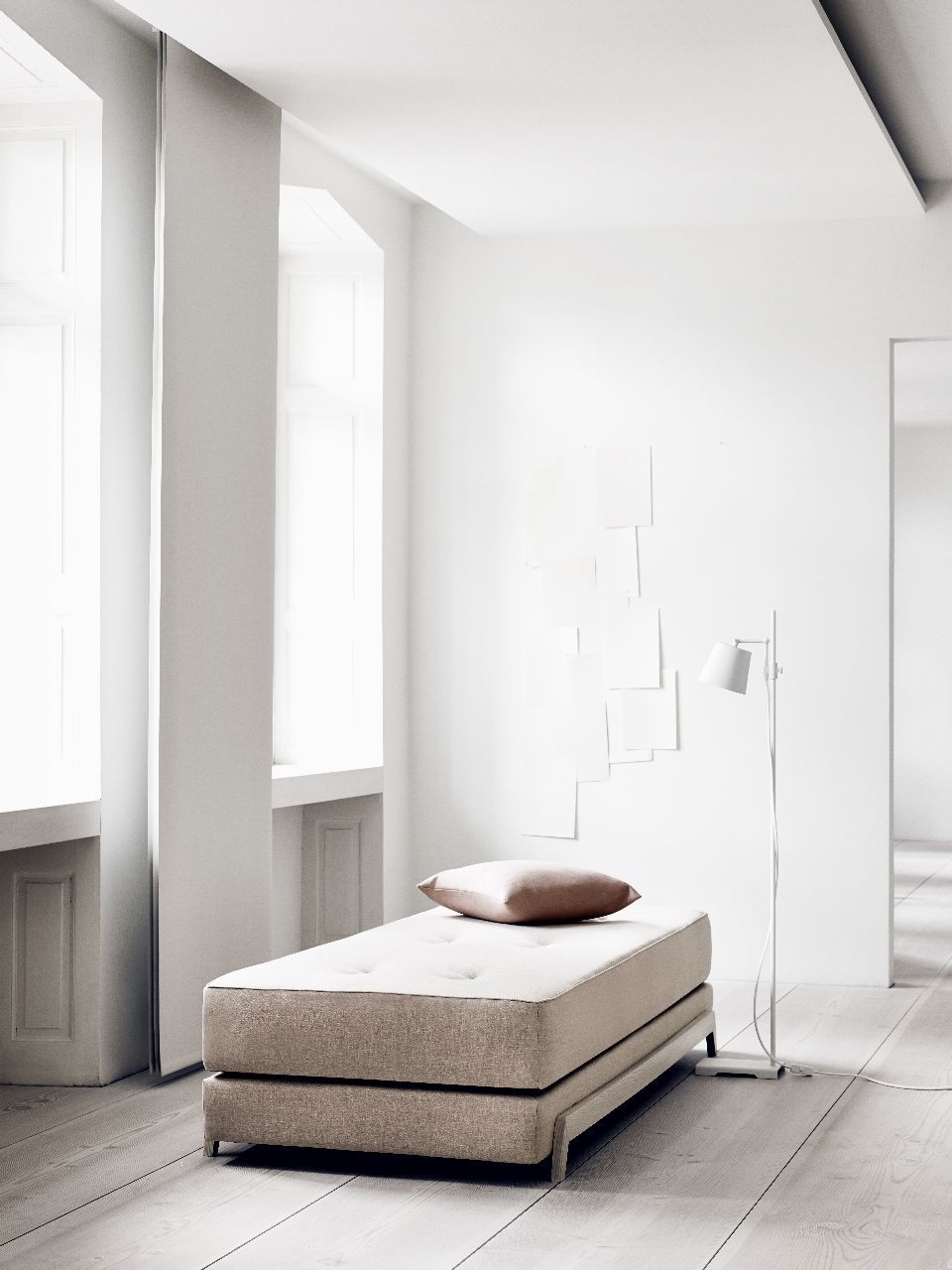 FRAME Tagesbett/Schlafsofa Softline