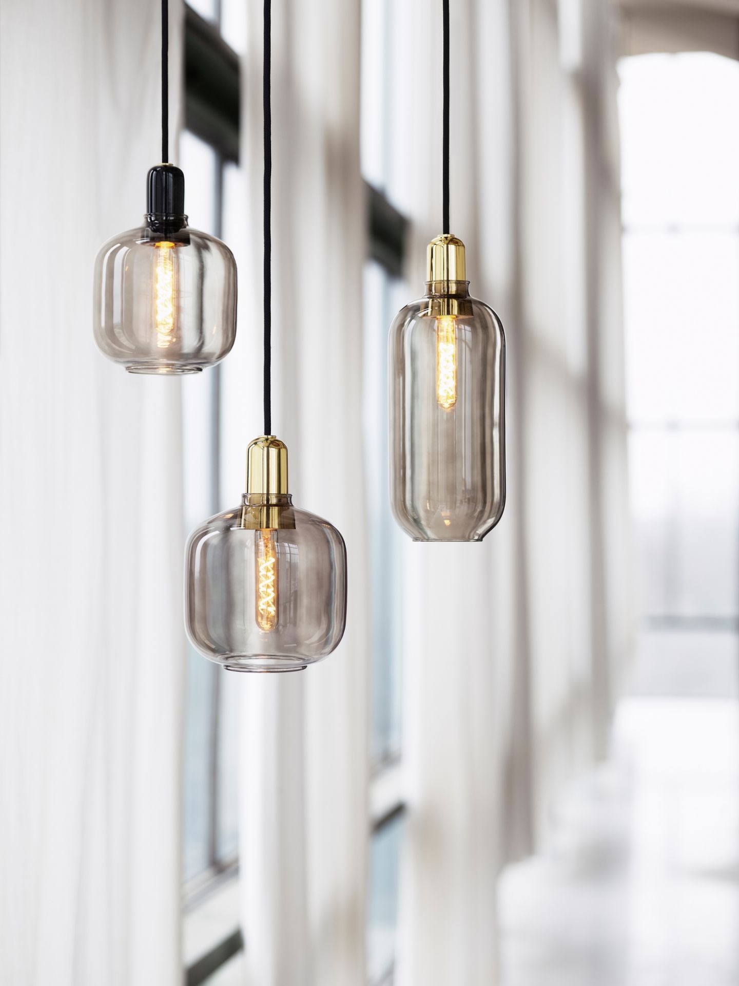 Amp Lamp Hängeleuchte  Ø 11,2 x H 26 cm / GOLD-GRÜN Normann Copenhagen EINZELSTÜCK