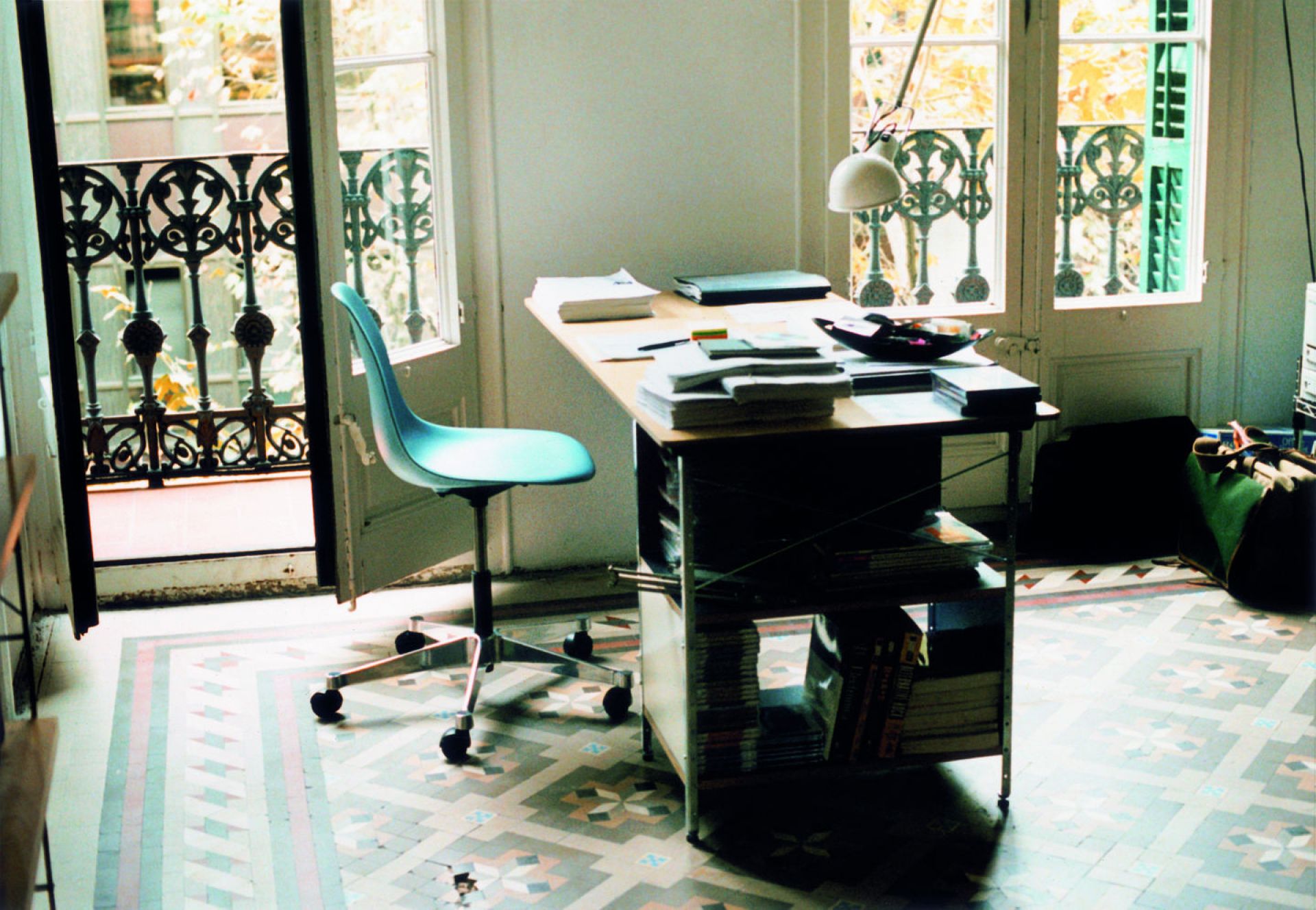 Eames Plastic Side Chair PSCC Drehstuhl Vitra