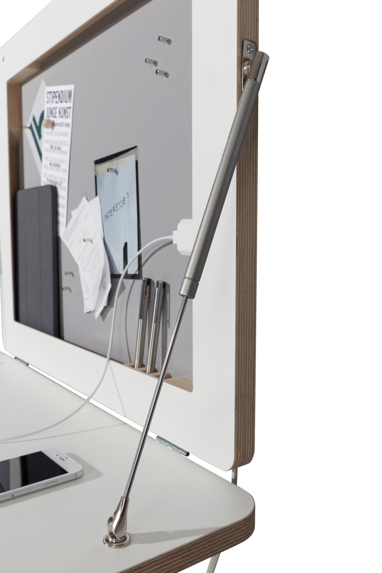 Flatframe Wandsekretär Müller Möbelwerkstätten