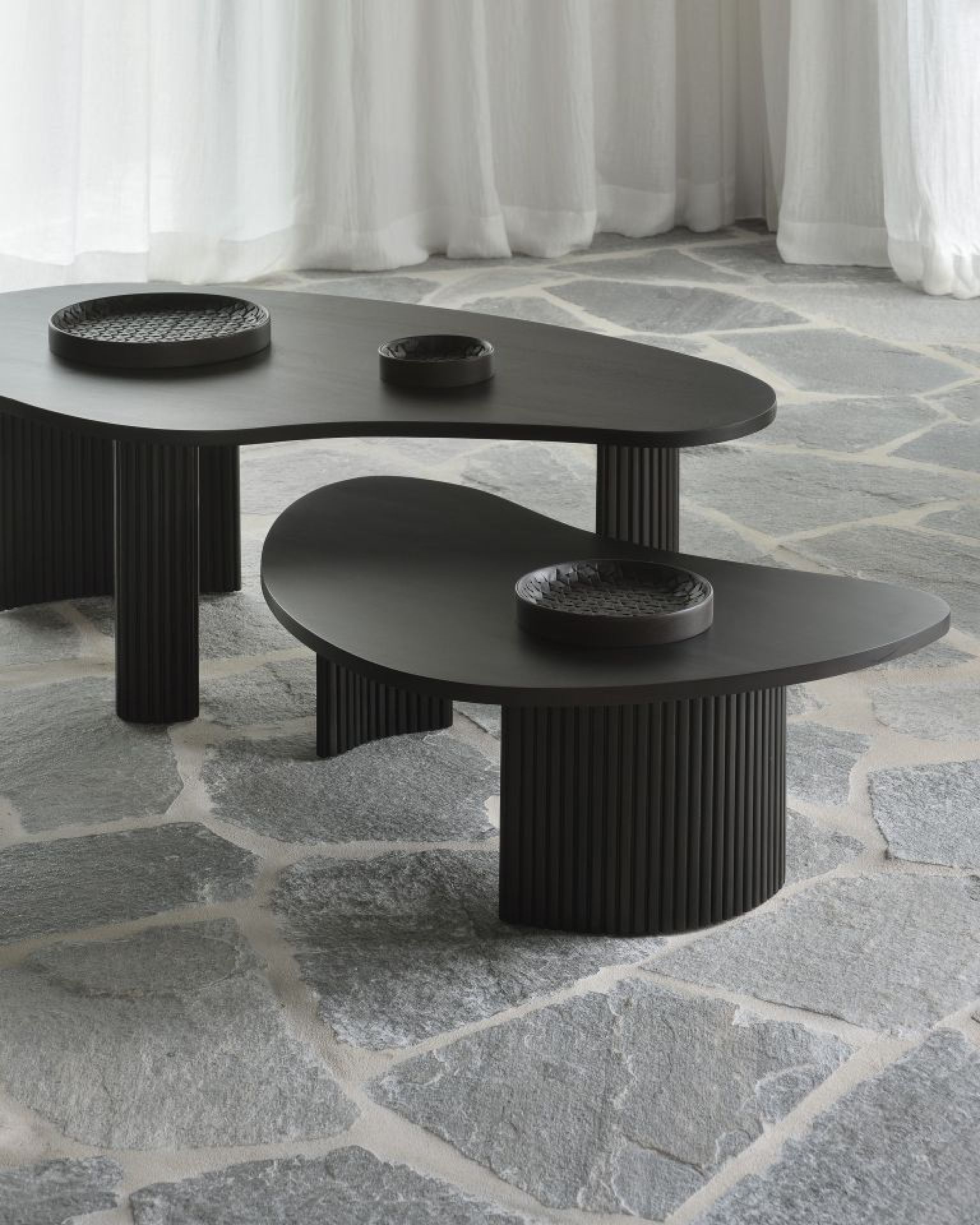 Boomerang Couchtisch Mahagoni Ethnicraft