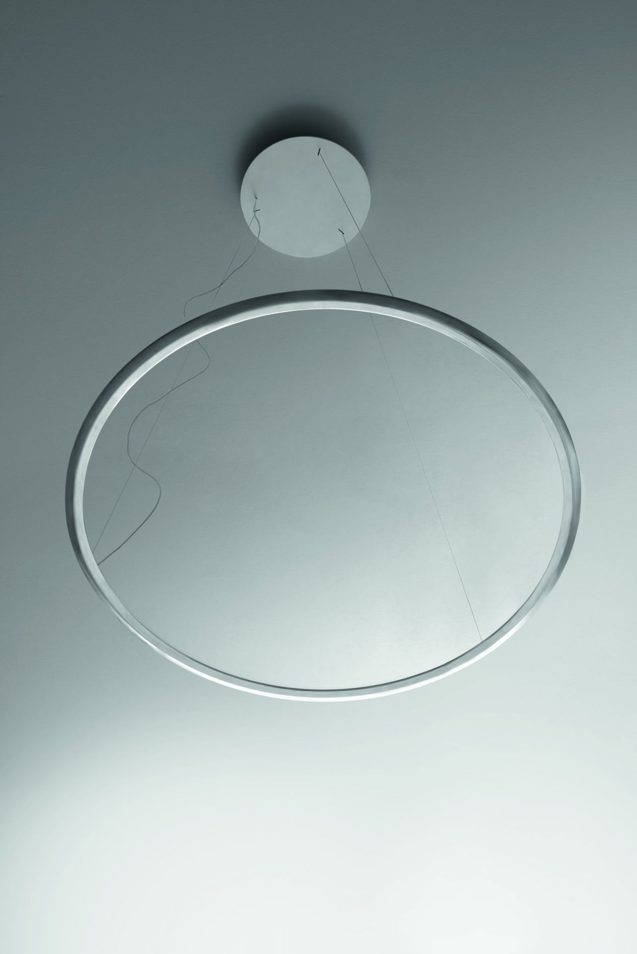 Discovery Suspension Pendelleuchte Body Aluminium Artemide