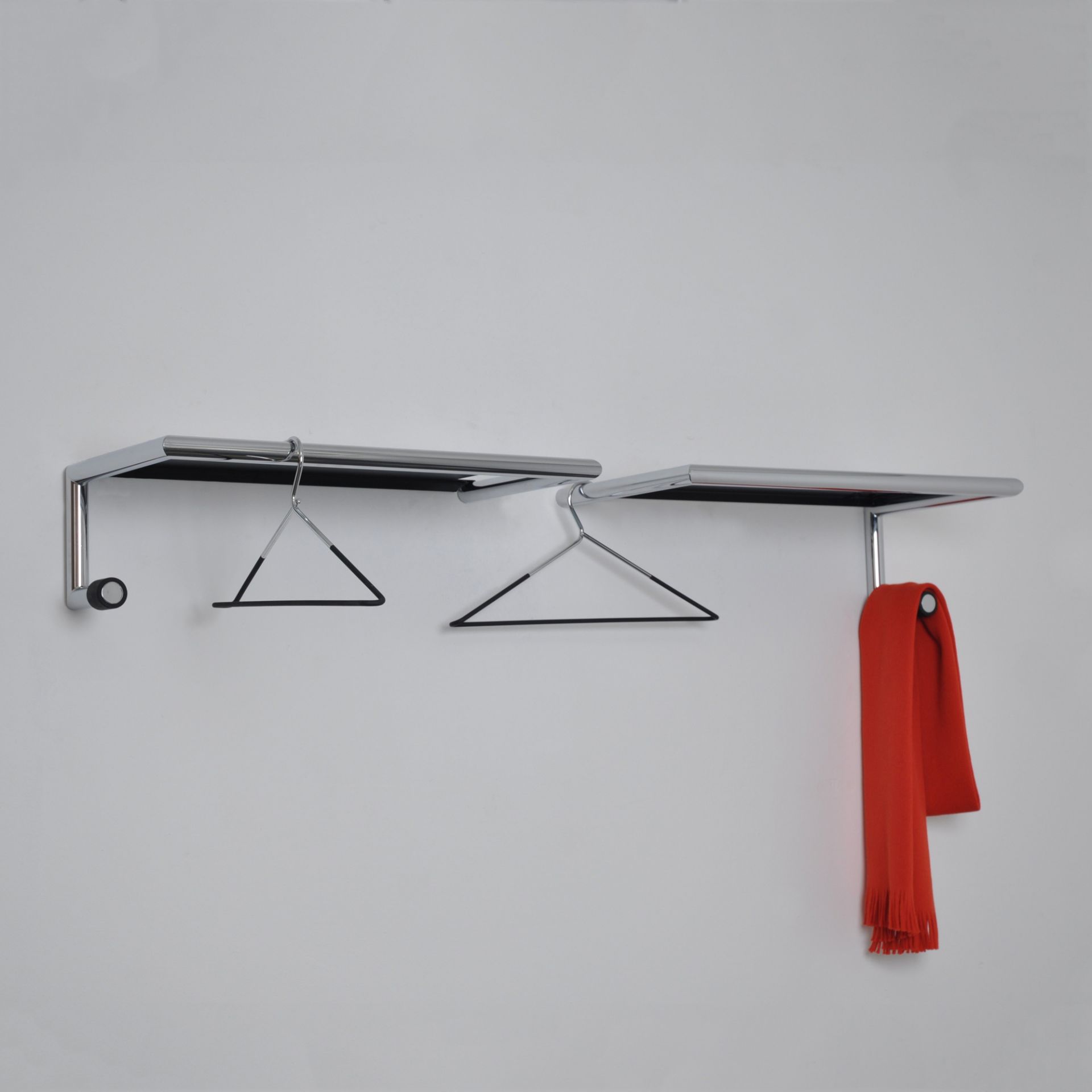 Link 55 Wandgarderobe mit Hutablage Mox