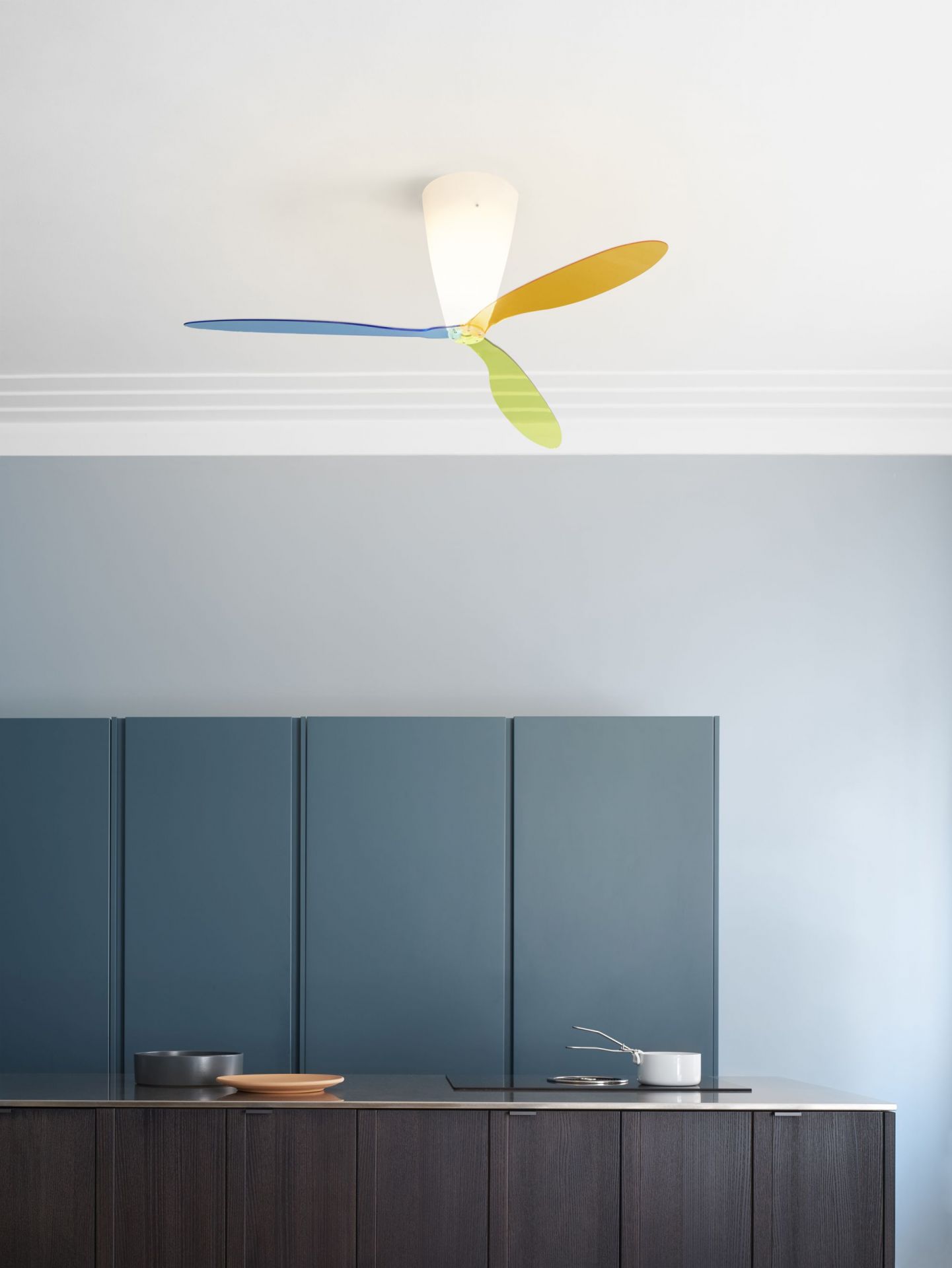 D28 Blow Deckenleuchte und Ventilator Luceplan