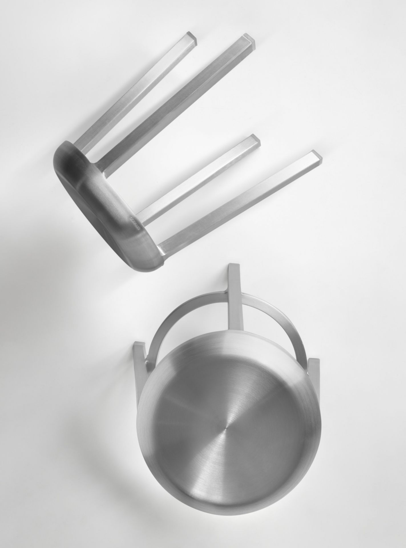 Za Stool Hocker Emeco Za Stool Hocker Emeco
