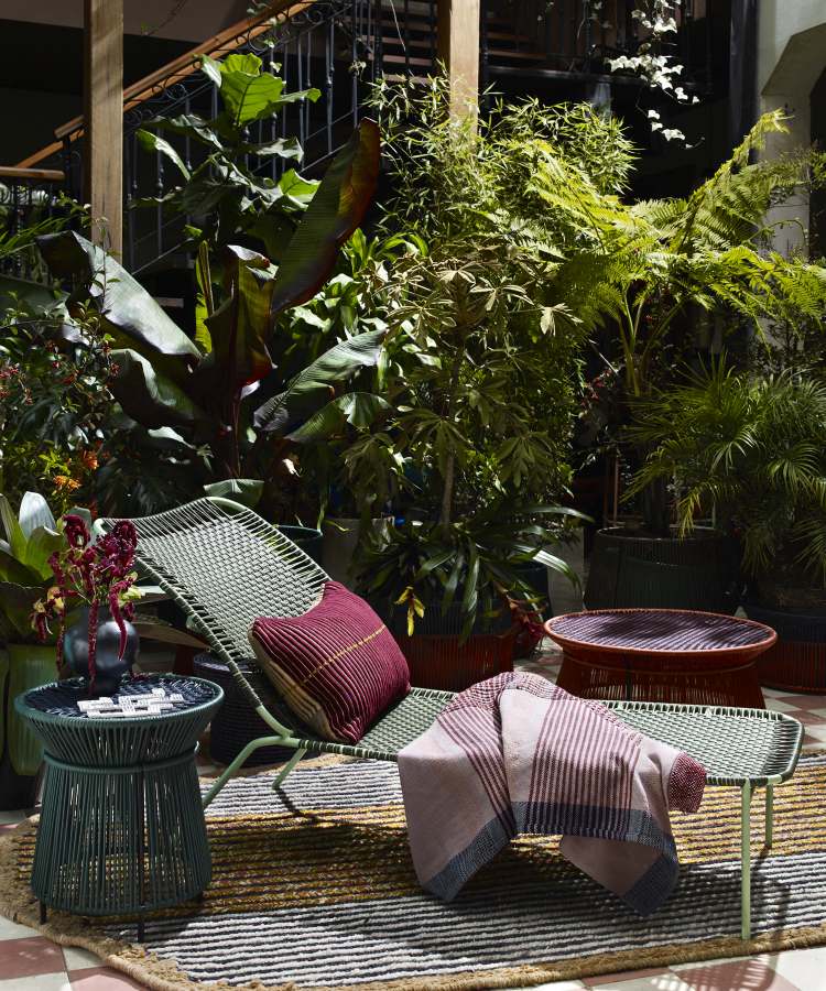 Caribe Chic Tall Side Table Beistelltisch Outdoor ames
