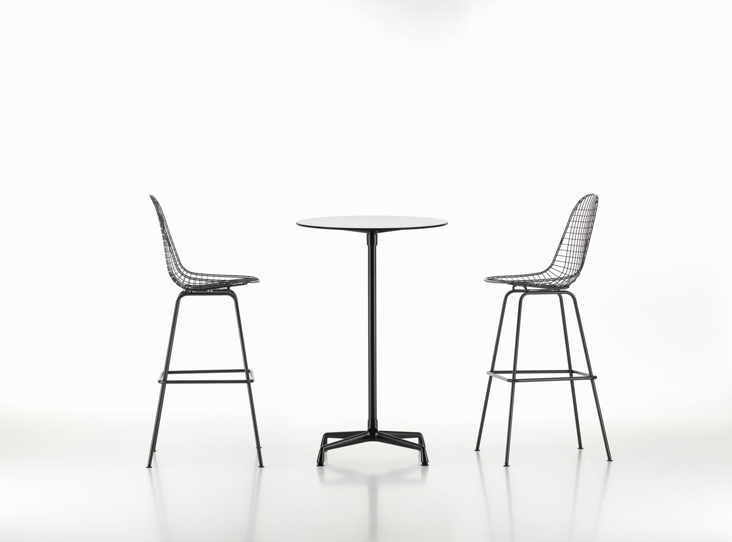 Eames Wire Bar Stool Barhocker Medium Vitra