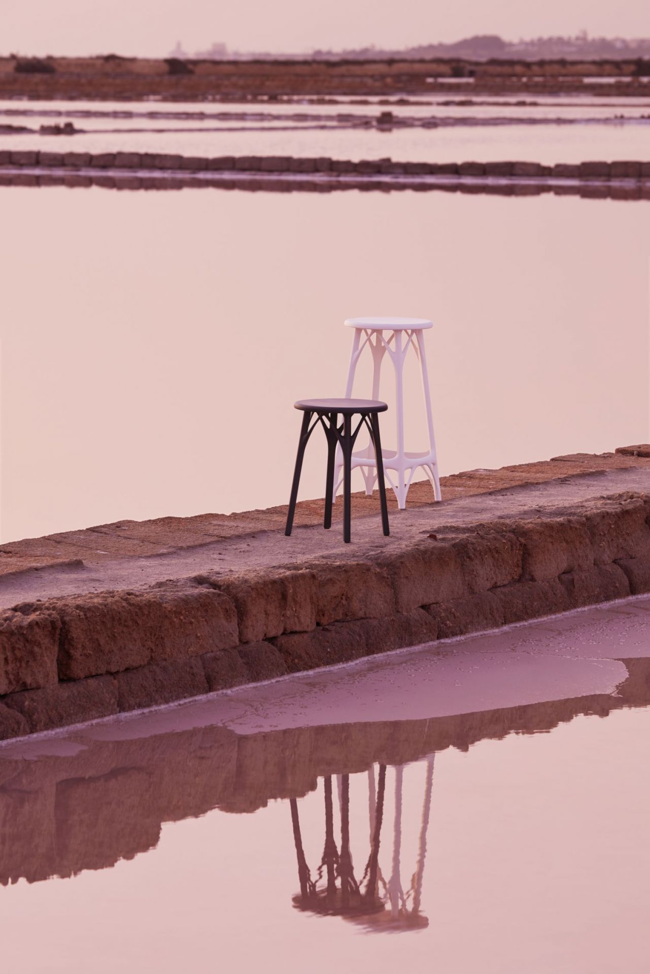 A.I. Hocker Light H75cm weiß Kartell