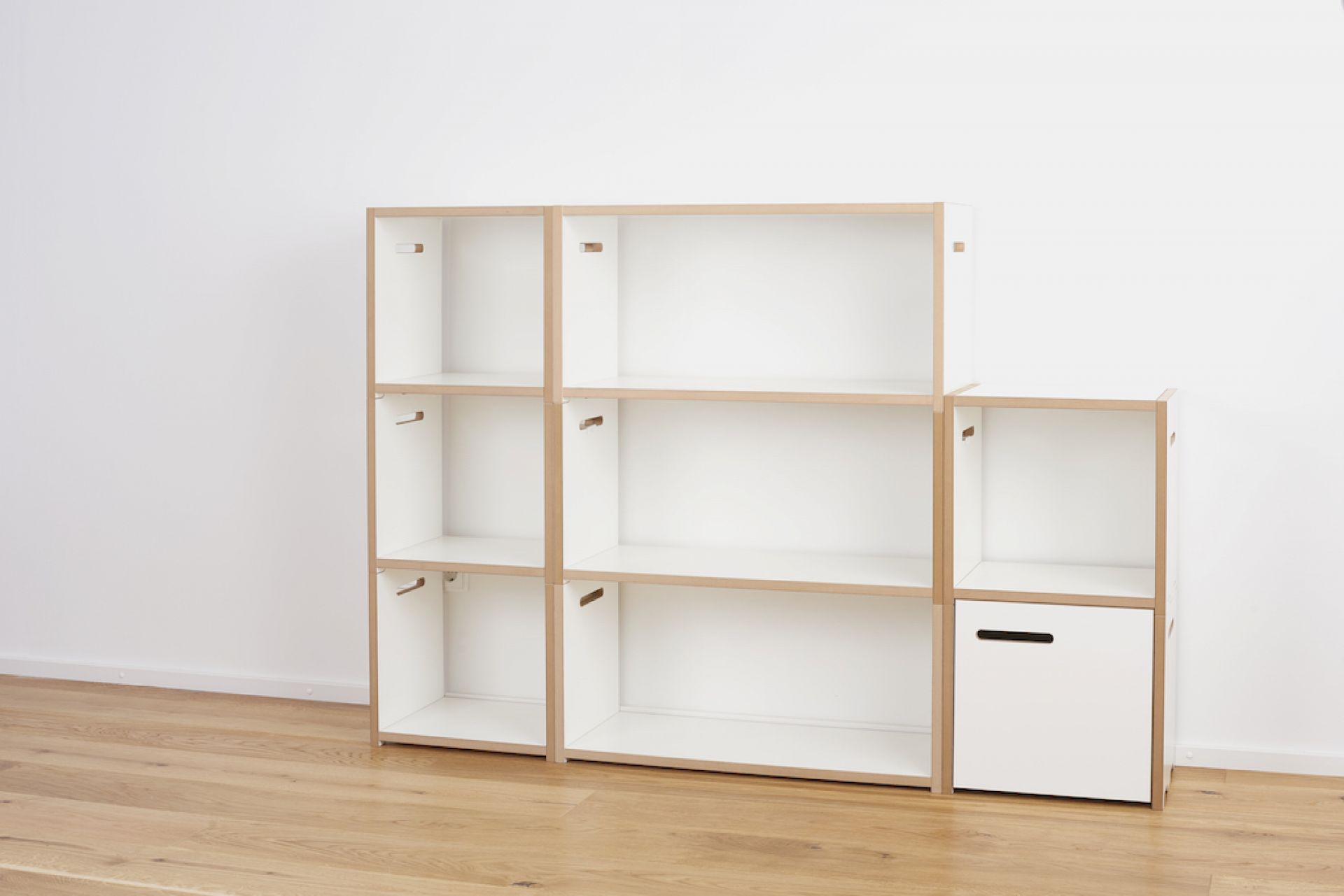 Tojo Halbstark Grundmodul mit Türe links Regalserie Tojo Tojo Halbstark Grundmodul mit Türe links Regalserie Tojo