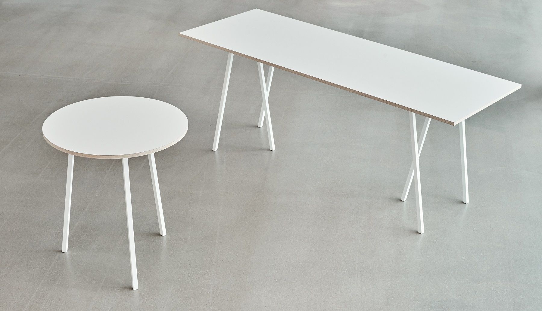Loop Stand High Table Inclusive Support Tisch / Esstisch 160 Hay