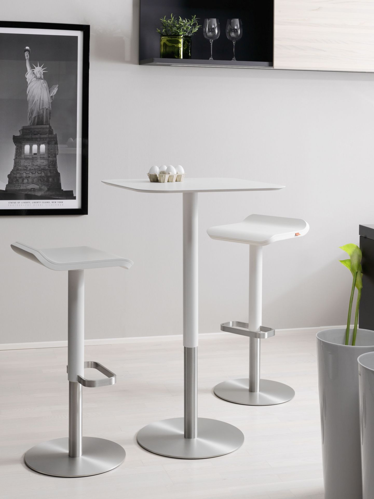 ED 105 Stehtisch Moree