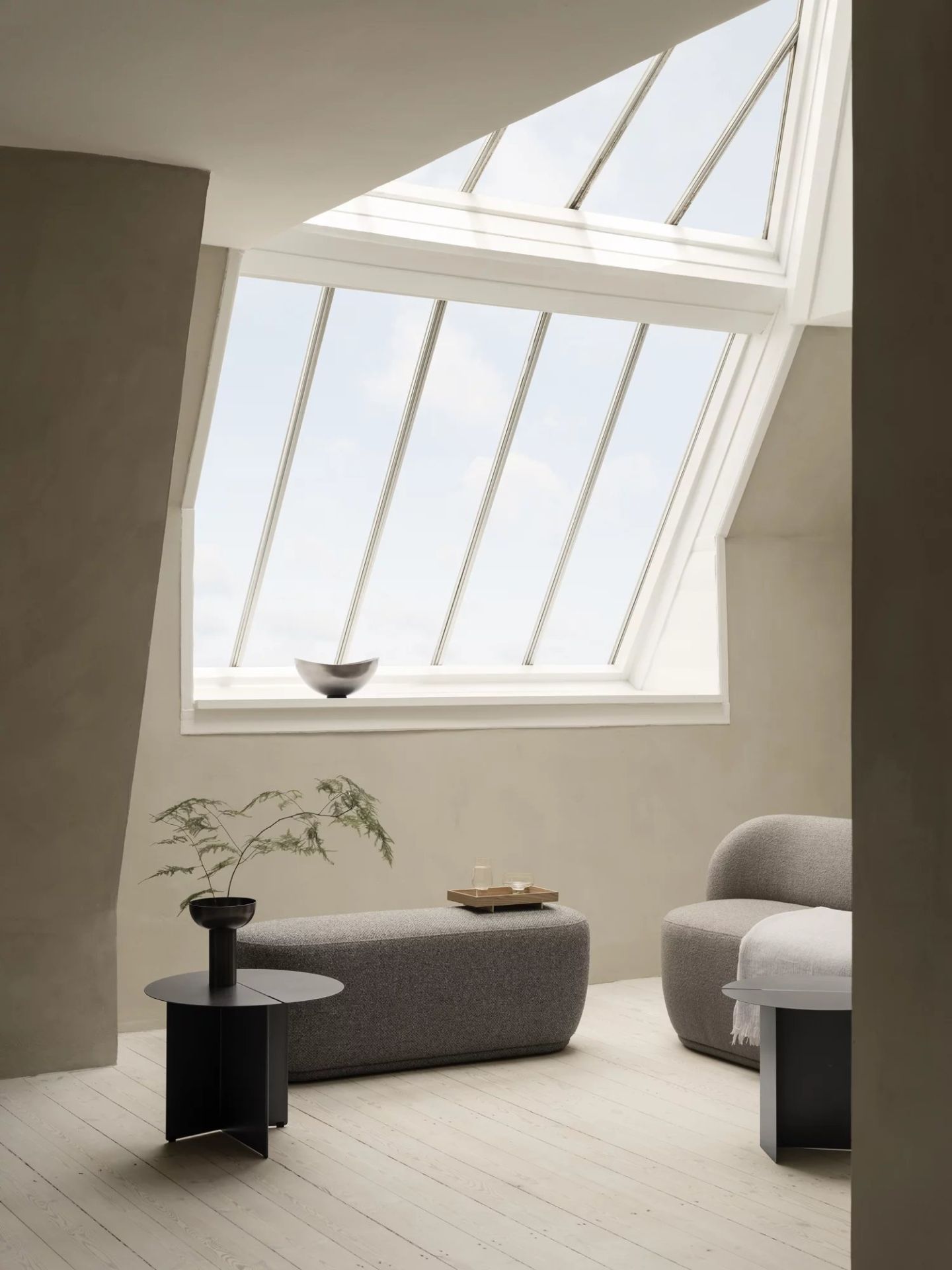 Oru Beistelltisch Ø 50 x H 40 cm Blomus