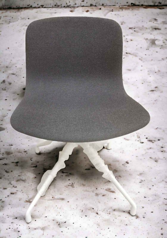 About a Chair AAC11 / AAC 11 Stuhl mit Vollpolster HALLINGDAL 173 Hay EINZELSTÜCK