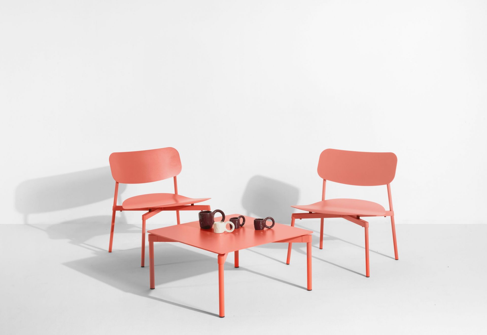 Fromme Lounge Chair Sessel Petite Friture Weiß Fromme Lounge Chair Sessel Petite Friture Weiß