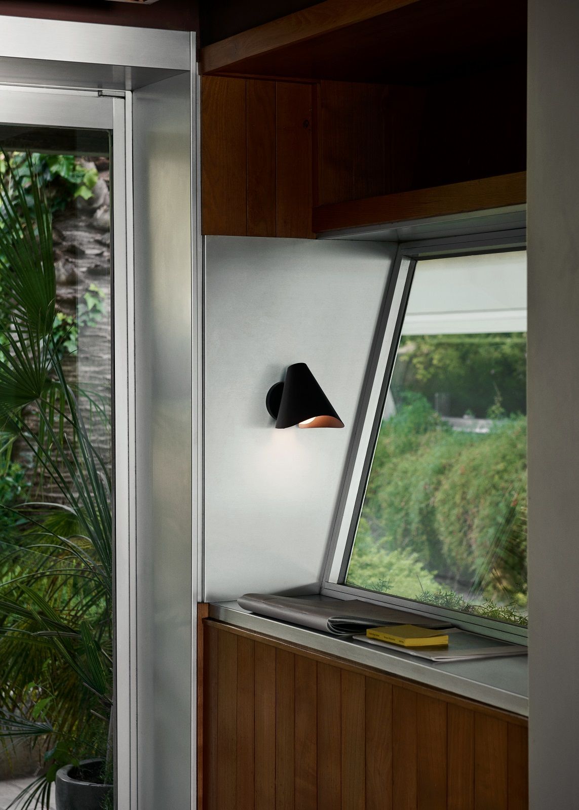 Bonnet SC103 Wall lamp Wandleuchte AndTradition