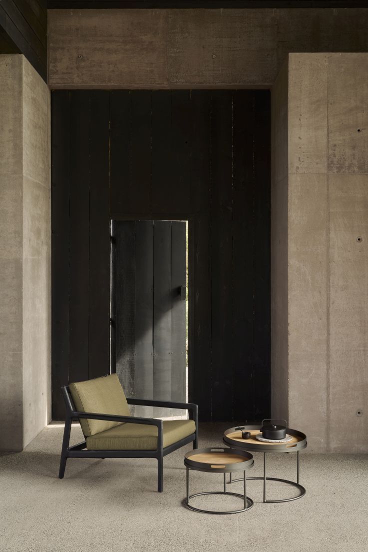 Jack Outdoor Loungesessel Teak Schwarz lackiert grüner Stoff Ethnicraft