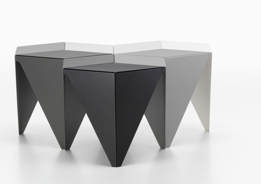 Prismatic Table Beistelltisch geometrisch Vitra