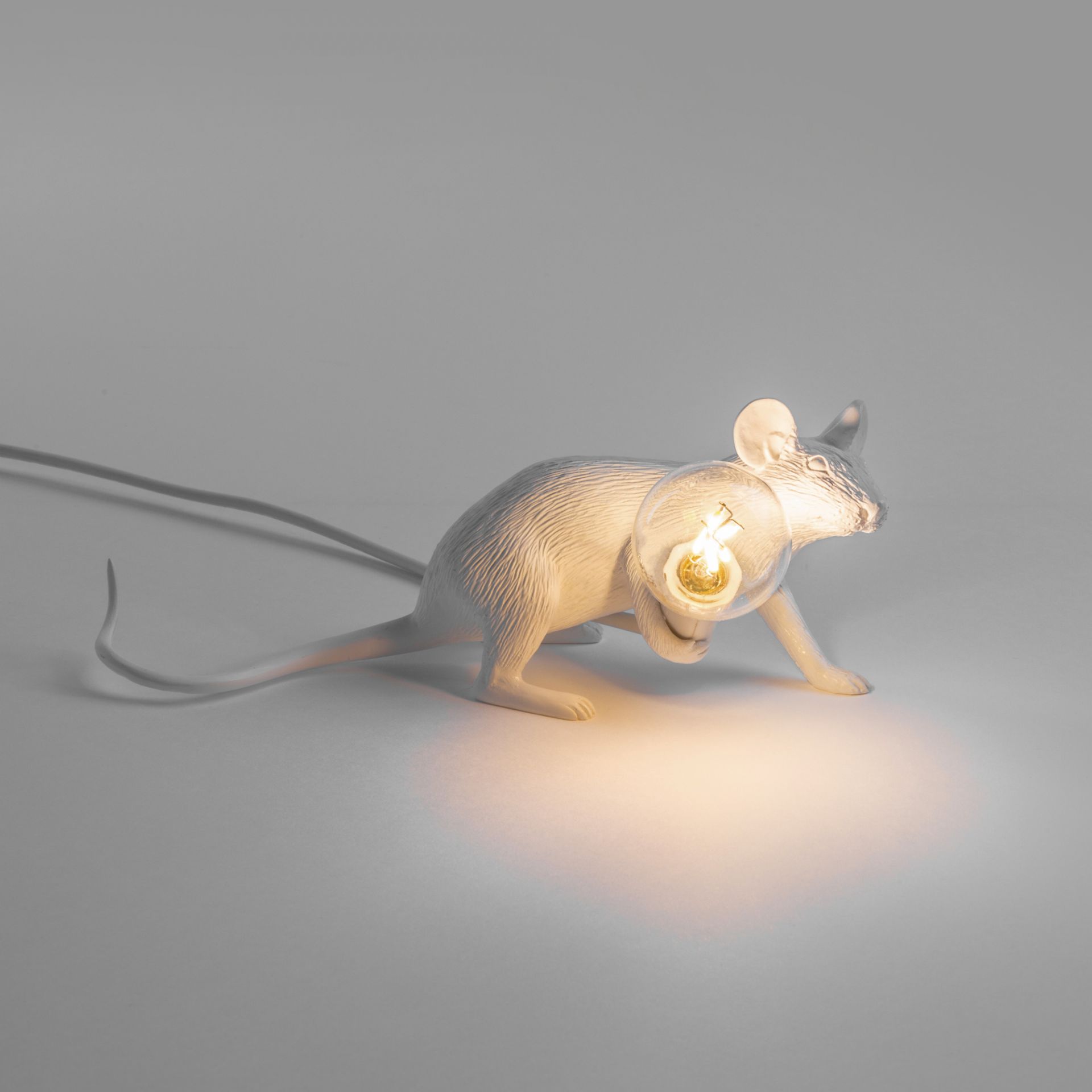 Mouse Lamp Tischleuchte weiß mit USB Seletti  