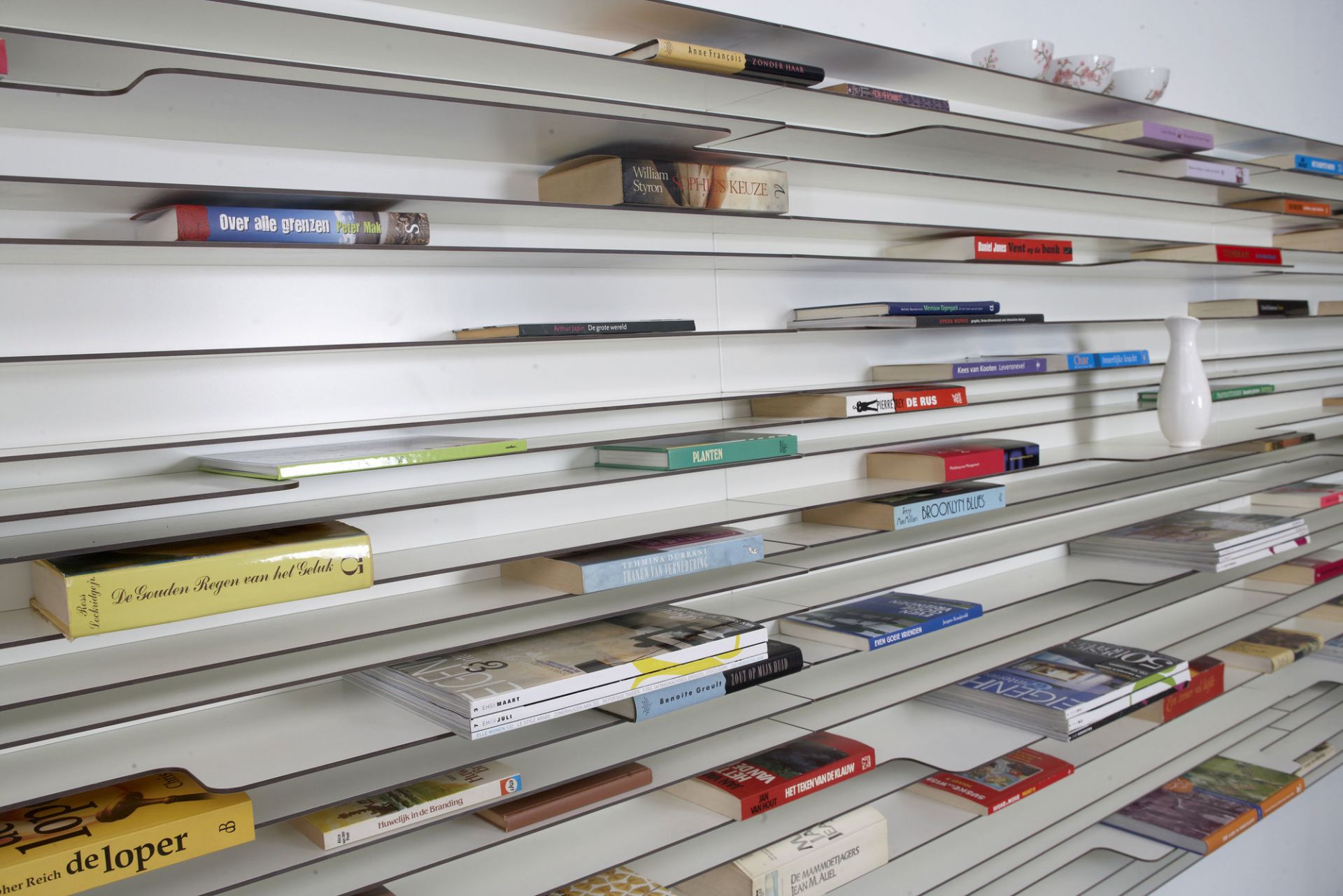 Paperback Bücherregal Spectrum weiß 30x60 cm Paperback Bücherregal Spectrum weiß 30x60 cm