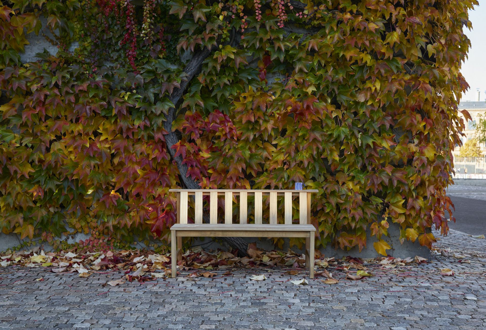 Cadence Bank Teak Outdoor Skagerak by Fritz Hansen