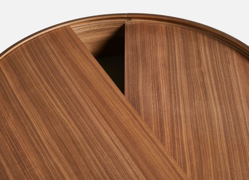 Arc Coffee Table ⌀ 66 cm Walnuss Woud