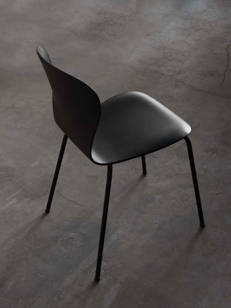 S 220 Formholzstuhl / Stuhl ohne Armlehne Thonet