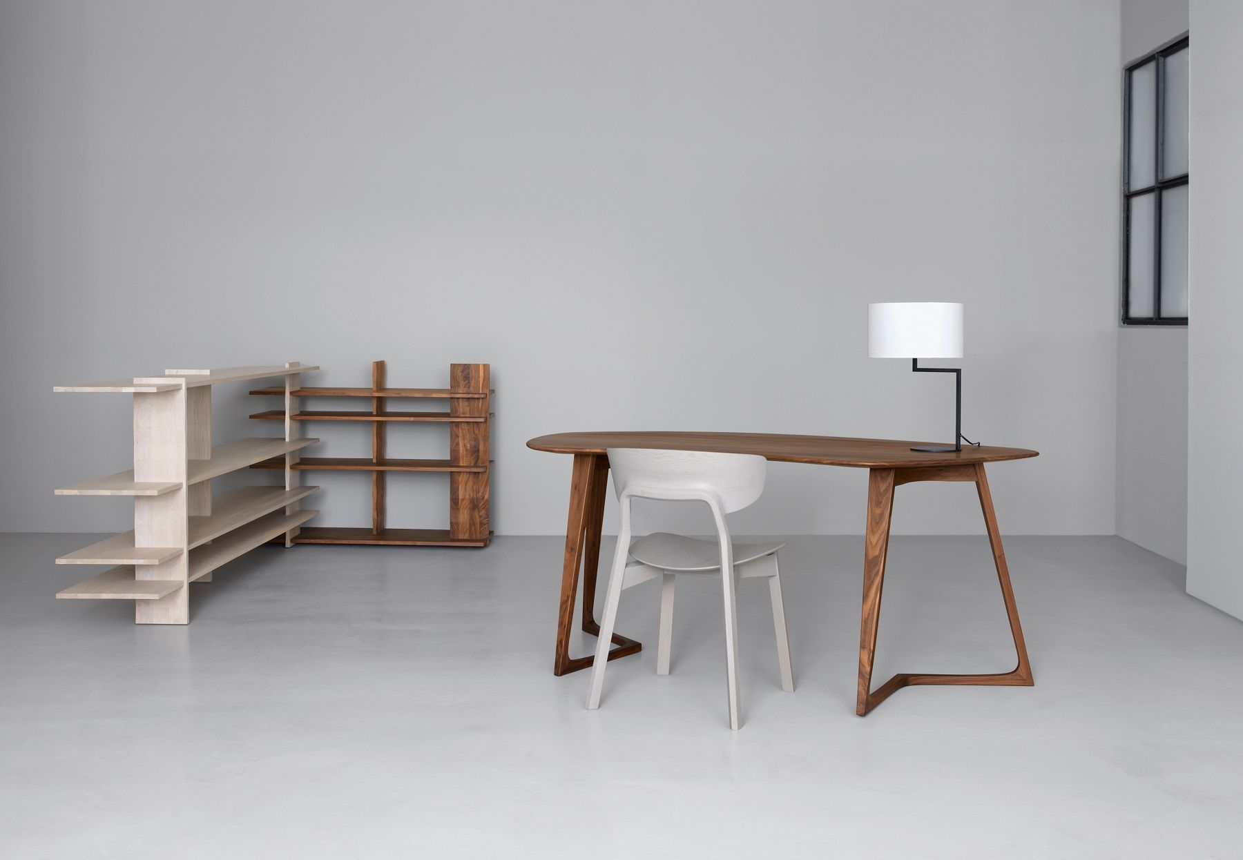 Twist Office Tisch / Schreibtisch Zeitraum