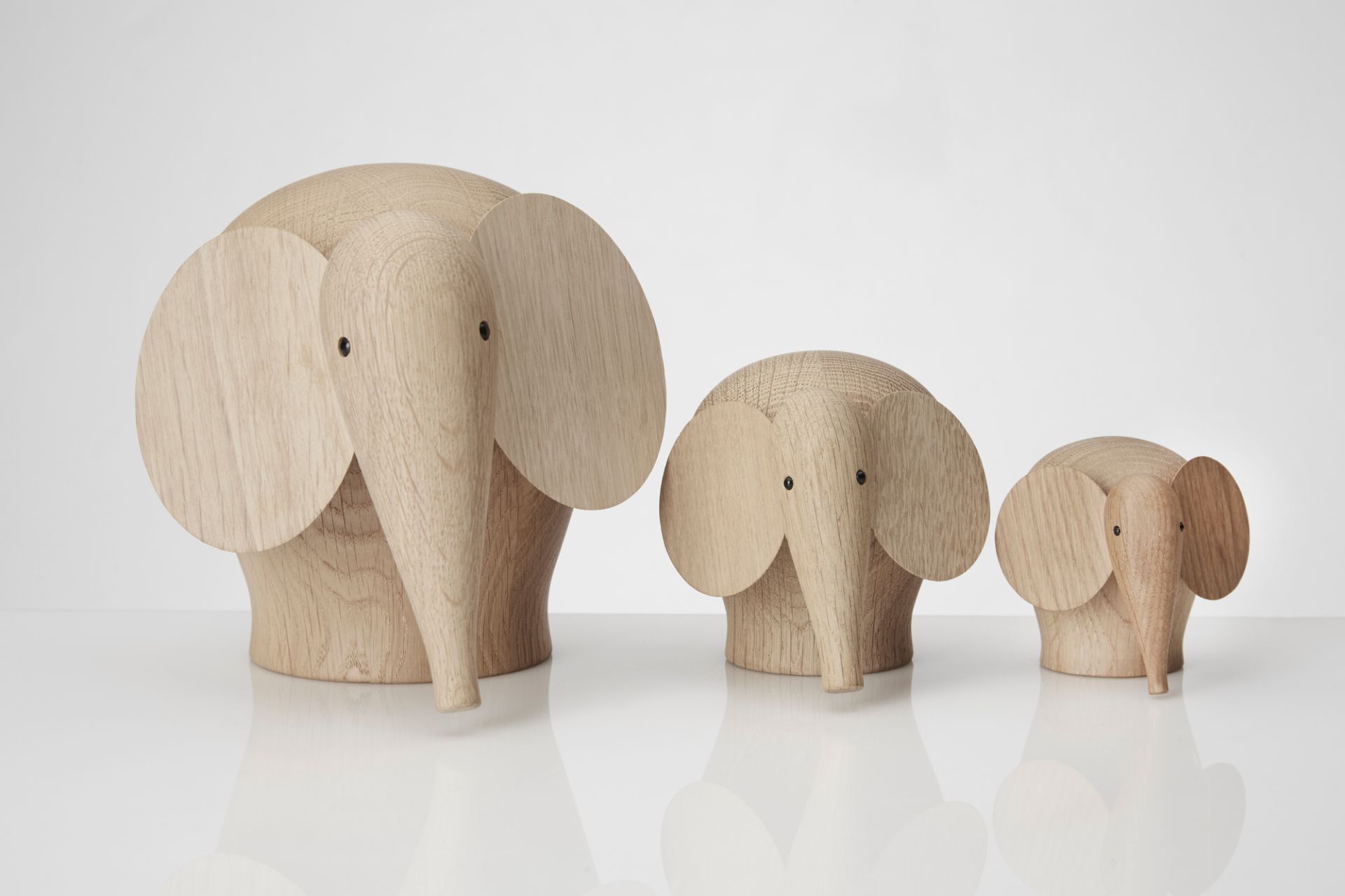 Nunu Elephant Holzelefant Mini Woud