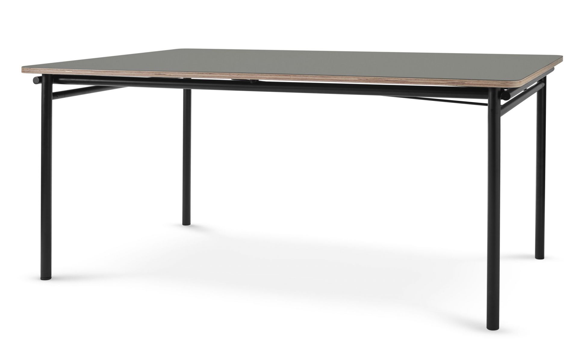 Taffel Esstisch aus Esche von Eva Solo, B 150 cm, mit schwarzem Gestell.