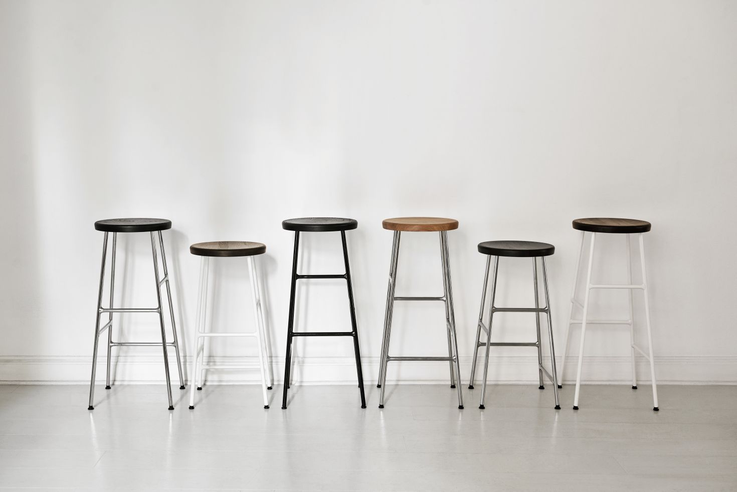 Cornet Bar Stool Low Barhocker H 65 cm Hay
