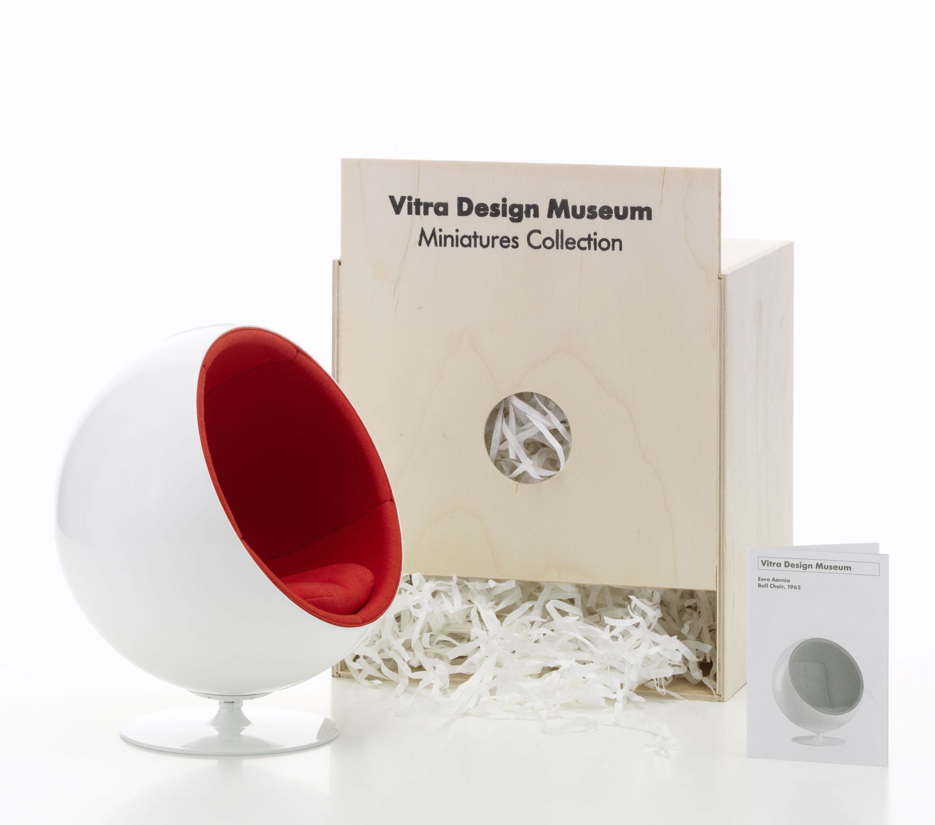 Ball Chair - MINIATUR - Vitra
