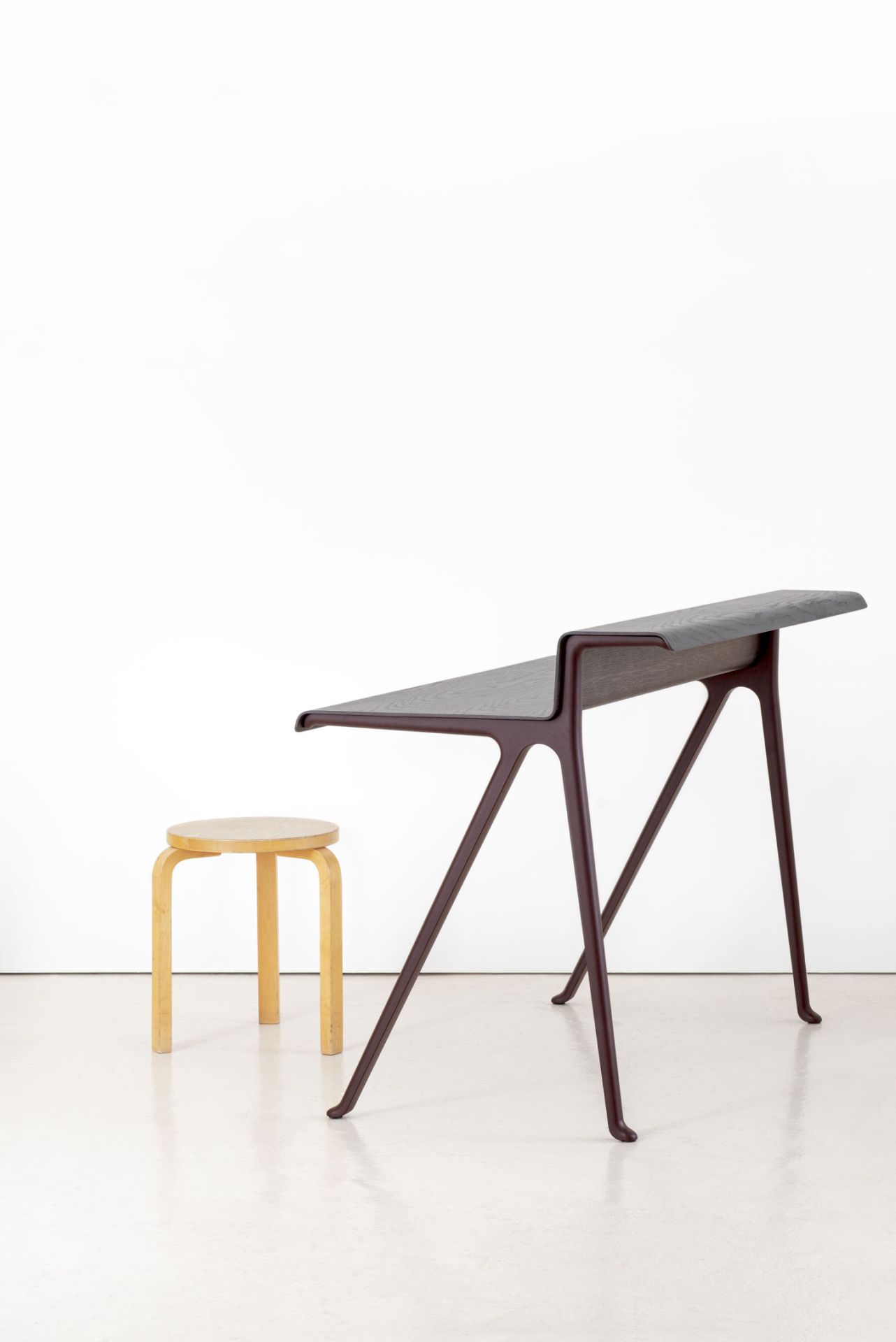 Courier Schreibtisch Vitra